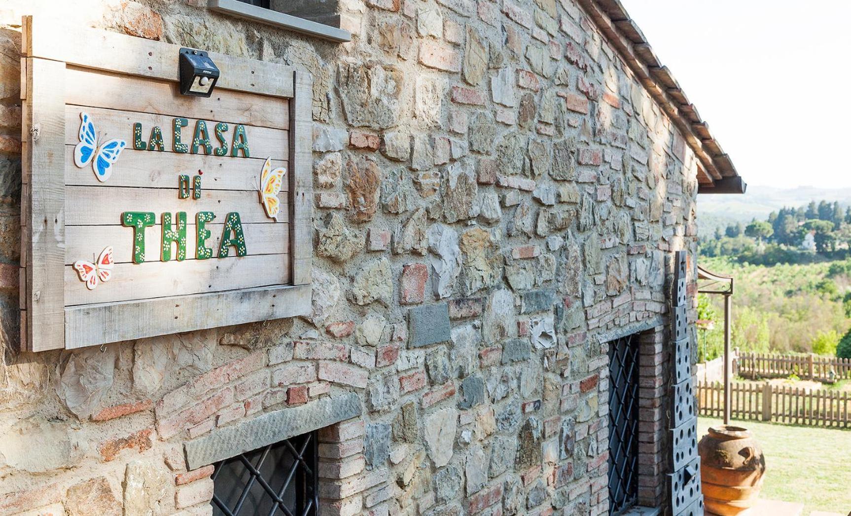 La Casa Di Thea - Flo Apartments 임프루네타 외부 사진